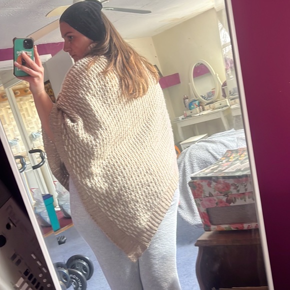 Calvin Klein Cowl Neck Knit Shawl - Picture 2 of 4